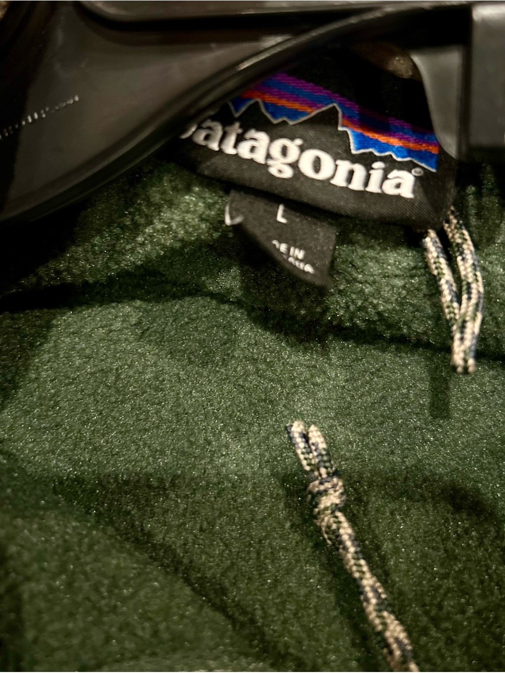 Patagonia Green and Cream Kids Half-Zip Fleece Pullover - Picture 3 of 3